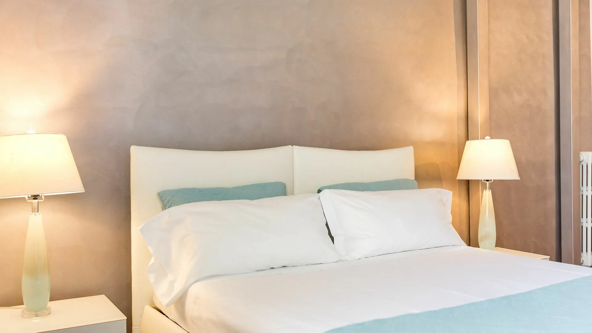 Lovethestylish Oldbridge - Lovetheapartments Florencia 0*,