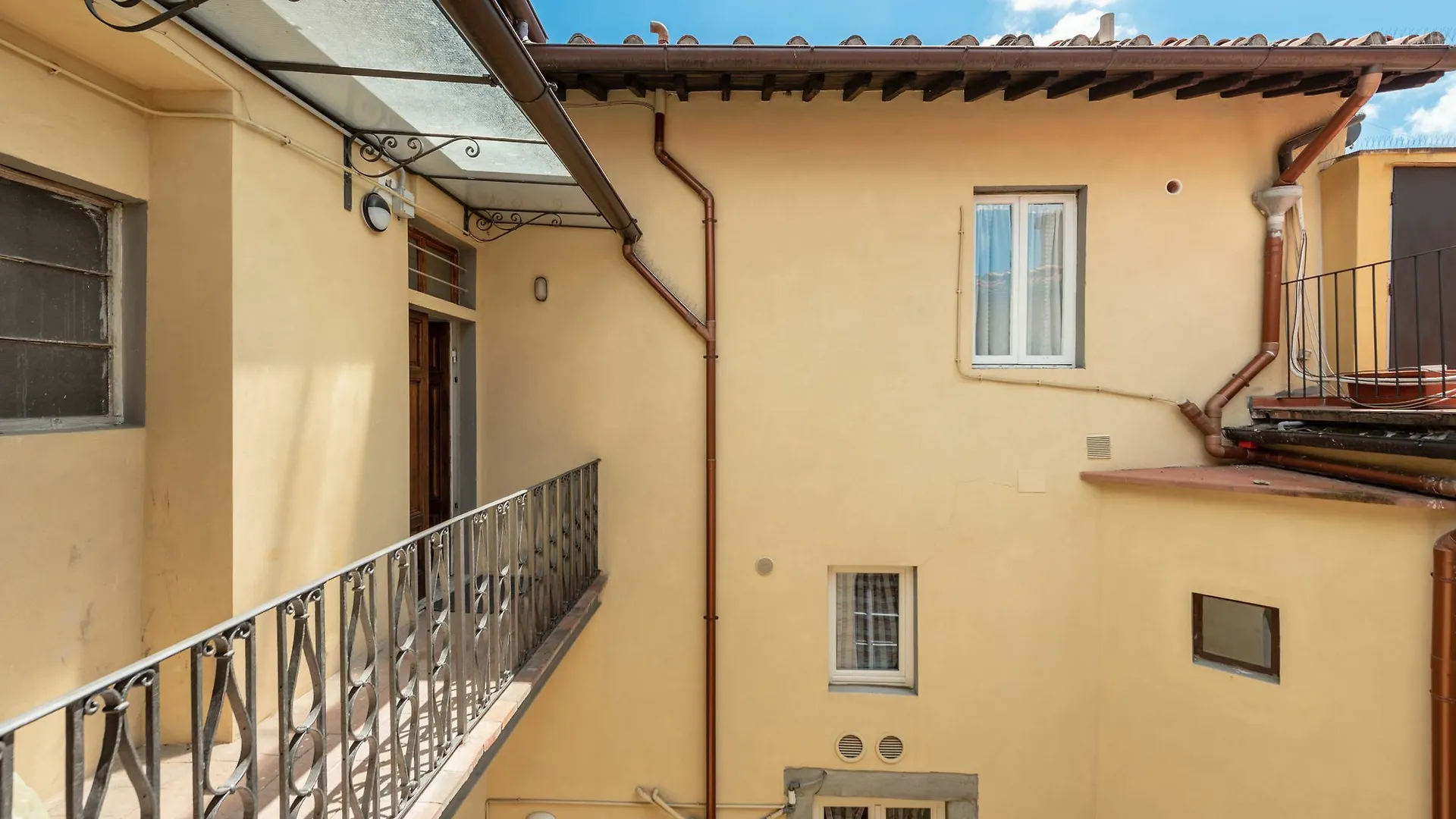 Lovethestylish Oldbridge - Lovetheapartments Florence 0*,